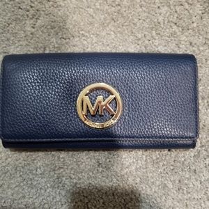 NWOT Michael Kors navy blue wallet